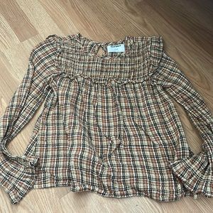 Large Old Navy tan and brown long sleeve shirt